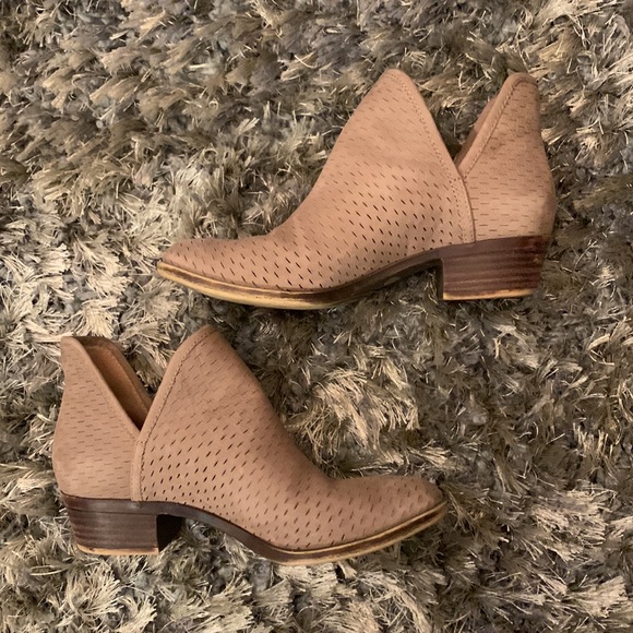 Lucky Brand Booties - Picture 2 of 3